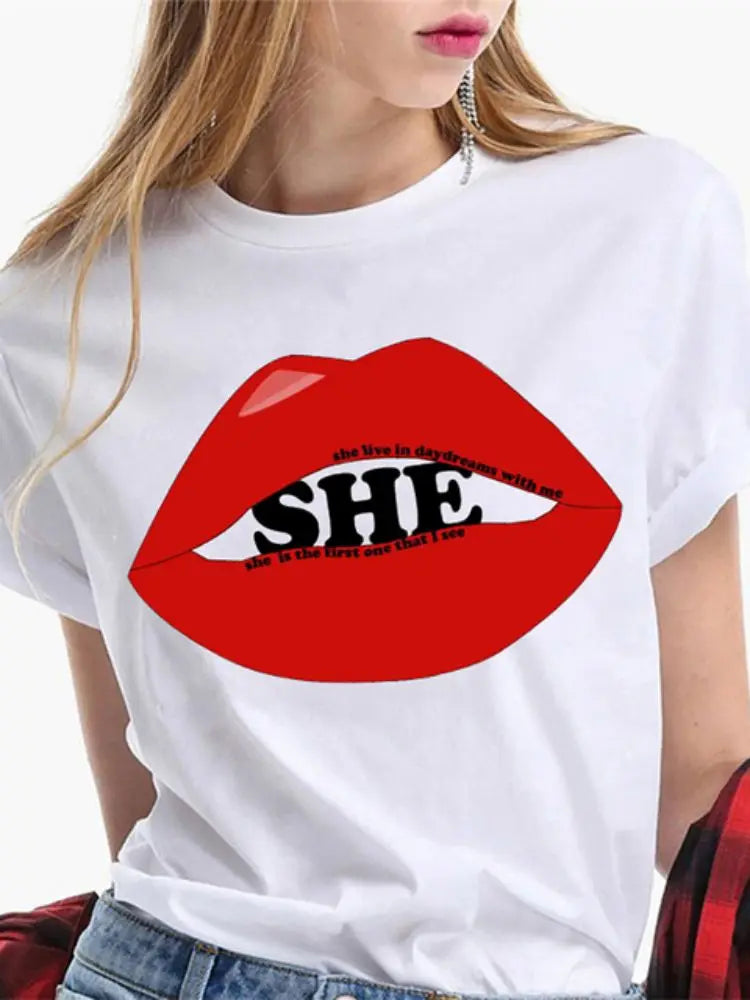 Fashion Sexy Red Lip Women T Shirt Funny Kiss Lips Print Ladies T-shirt Casual Basis O-collar Short Sleeves Female Tops Tees