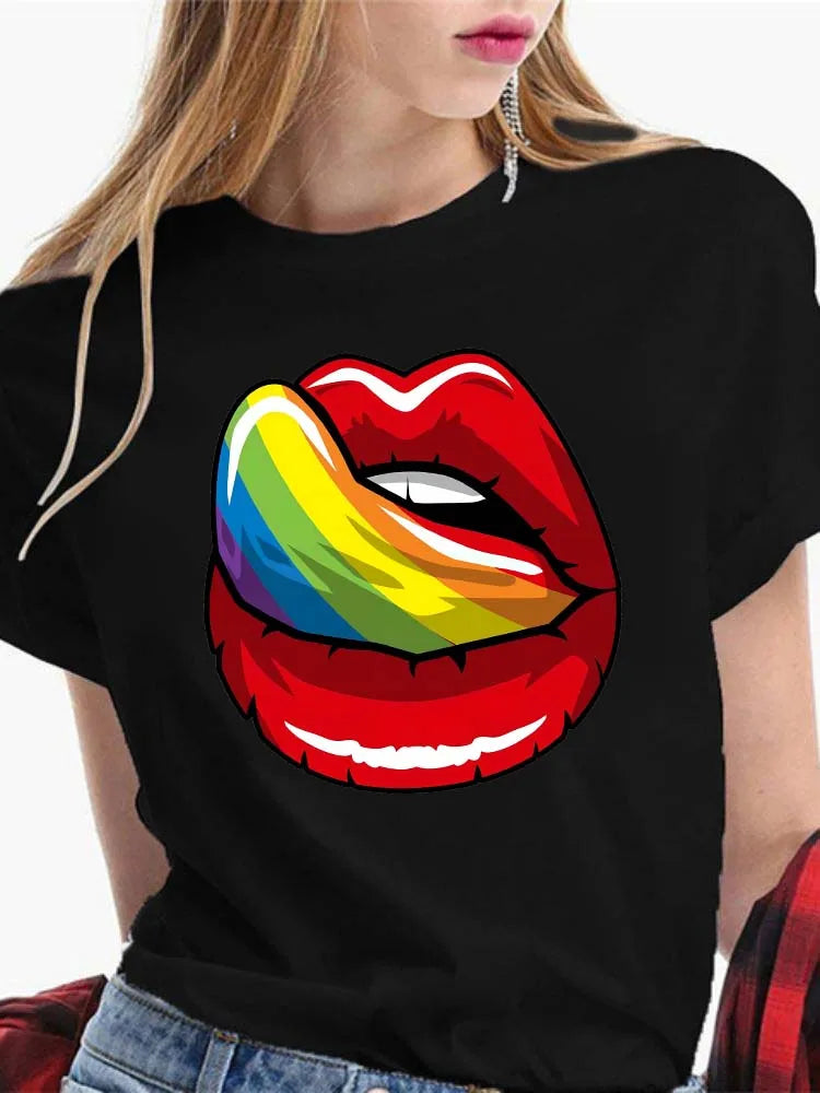 Fashion Sexy Red Lip Women T Shirt Funny Kiss Lips Print Ladies T-shirt Casual Basis O-collar Short Sleeves Female Tops Tees