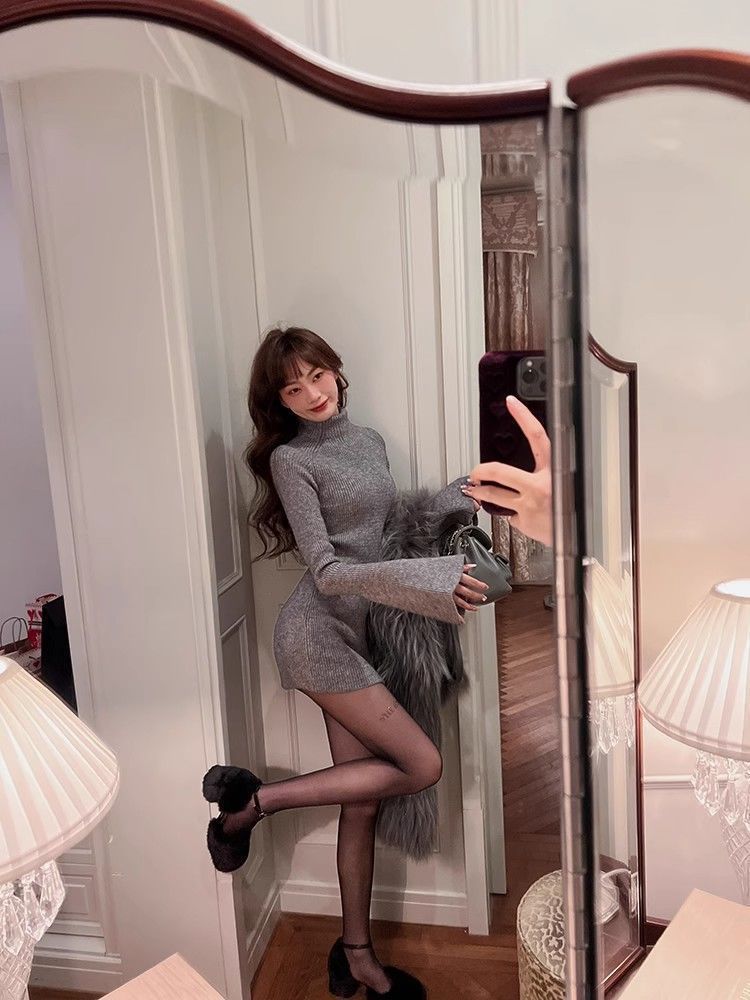 Fashion High Neck Knitted dress Children Autumn and Winter 2024 New High-end Sense Small Inner Base Hip Skirt
